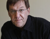 Le chroniqueur du Droit, Denis Gratton.  