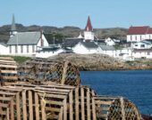 Le village de Fogo sur l'île de Fogo, à Terre-Neuve, dans la province de Terre-Neuve-et-Labrador. — Peregrine981 – Wikimedia Commons