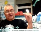 Enseignant au secondaire à Fort Smith (T.N.-O.), Paul Boucher demande que la visibilité des langues autochtones dans le quotidien des jeunes soit accrue. — Thomas Ethier 
