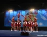La première équipe francophone de cheerleading compétitif de la province, les Panthères de l'école Joseph-Moreau. — Photo : Courtoisie