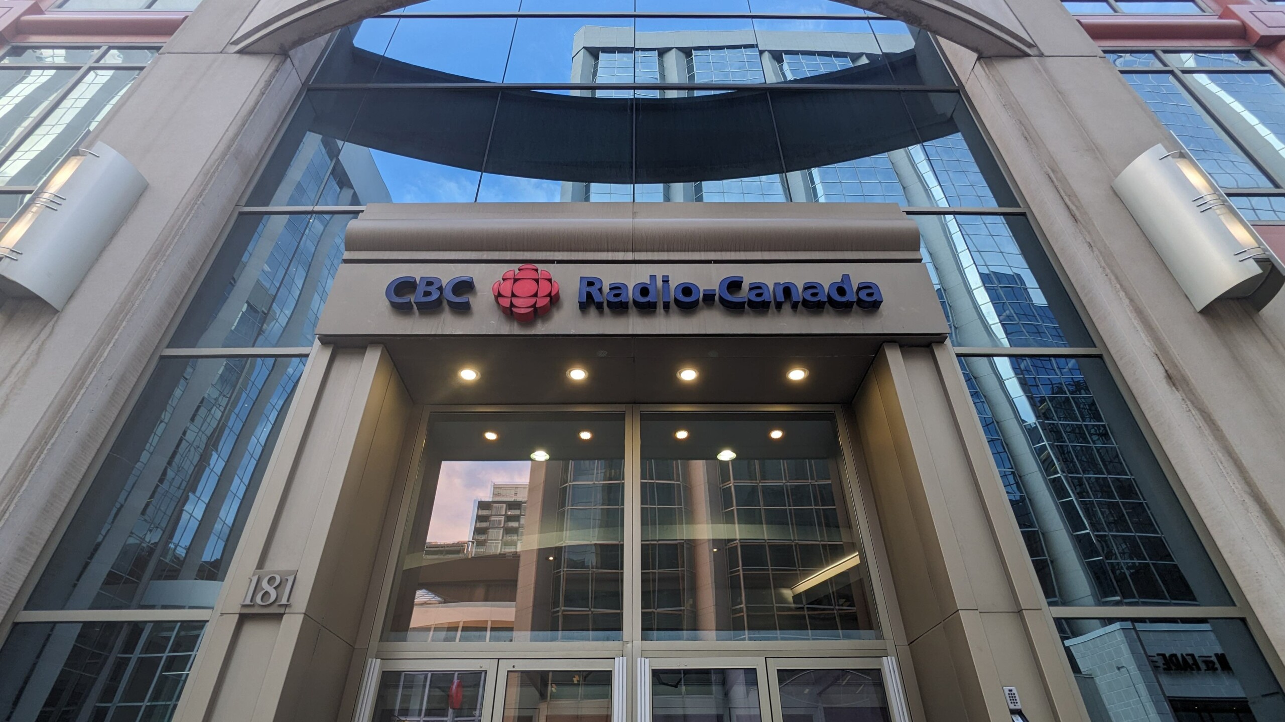 Le comité d’experts sur CBC/Radio-Canada inquiète les francophones