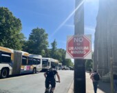Un panneau qui mentionne non à l’exploration et l’exploitation de l’uranium en Nouvelle-Écosse. — PHOTO: Jean-Philippe Giroux