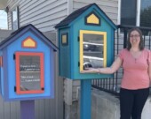 Andréanne Davies, directrice générale de l’Association francophone de Kamloops, souhaite transmettre le goût de la lecture en français aux membres de sa communauté. — Photo : Aline Larochelle