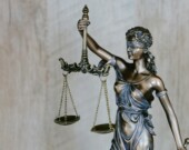 Depuis 2010, le CSF réclame devant les tribunaux de pouvoir offrir aux enfants francophones une éducation équivalente à celle que reçoivent les enfants de la langue majoritaire. — Photo : Tingey Injury Law Firm – Unsplash