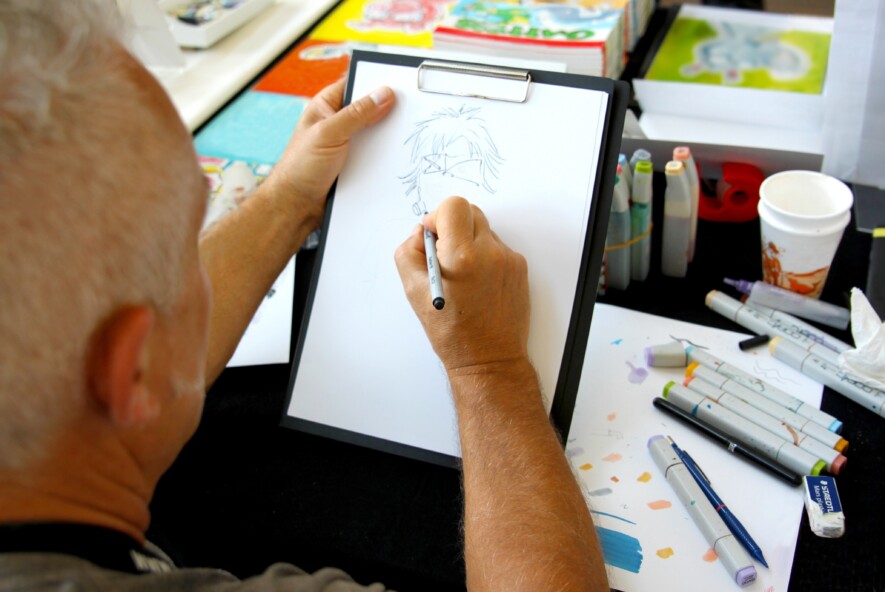 Alors que les ventes de bandes dessinées croissent, le neuvième art a du mal à se faire une place dans les communautés francophones en situation minoritaire.  — Photo : TaniaVdB, Pixabay