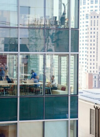 Dans le cadre de l’allègement du fardeau administratif au sein du gouvernement, le Conseil du trésor du Canada a modifié mardi dernier une directive pour donner plus de temps à certaines institutions fédérales pour désigner des bureaux bilingues dans les régions désignées comme telles.  — Lindsay Garrett – Pexels