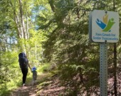 Le Sentier transcanadien s’étend aujourd’hui d’un océan à l’autre sur 29 500 kilomètres de voies navigables et terrestres. Chaque tronçon est géré à l’échelle locale par des organismes partenaires et des bénévoles.  — Photo : Marine Ernoult – Francopresse