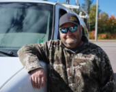 Will Cann, propriétaire de Will Cann’s Plumbing Service, a dû réviser la façon dont il dirigeait les comptes payables et recevables de son entreprise.
 — Photo : Éric Bergeron