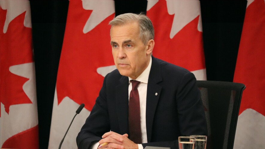 D’après Radio-Canada, seulement 17 % du contenu des allocutions du premier ministre Mark Carney a été prononcé en français depuis son élection jusqu’à la mi-septembre. Un sujet qui, selon les députés conservateurs, mérite une étude en comité et qui a été accepté par les libéraux.  — Photo : Inès Lombardo – Francopresse