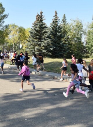 L’École La Mission organise la course Terry Fox, en début d’année scolaire, avec l’aide de son ISC.  &mdash; Photo : Courtoisie