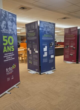 À l’occasion des 50 ans de la FCFA, une exposition itinérante revient en images et en archives sur l’histoire et les actions de l’organisme. &mdash; Photo : Courtoisie FCFA