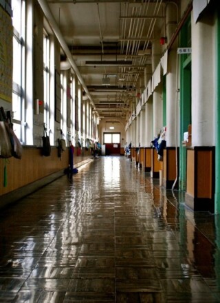 Le conseil scolaire francophone de Terre-Neuve-et-Labrador a décroché une victoire partielle dans une décision de la Cour fédérale qui affirme que le gouvernement fédéral doit consulter les conseils scolaires francophones avant toute entente avec la province où ils se trouvent. &mdash; Kyo Azuma – Unsplash