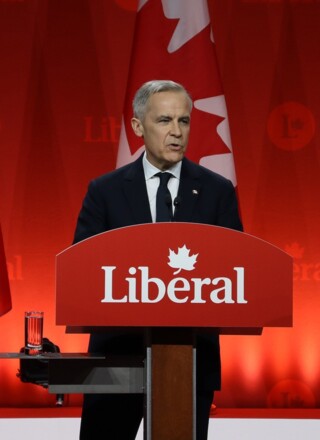 Mark Carney a remporté la course à la direction du parti libéral le 9 mars 2025 et assermenté quelques jours plus tard. &mdash; Julien Cayouette – Francopresse 