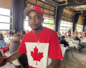 Jerry S. Ferguson participait à la célébration de la fête du Canada, le 1er juillet dernier, qui avait eu lieu devant la municipalité de Hearst. &mdash; Photo : Courtoisie