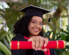 La Fondation offre depuis cinq ans des bourses pour promouvoir l’éducation postsecondaire en français. &mdash; PHOTO : Fondation des francophones de la Colombie-Britannique