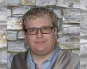 Pendant ses cinq années comme président du MICRO, Steve Mc Innis a fait des démarches auprès de la ministre Caroline Mulroney et son adjointe pour «que les journaux et les radios aient leur part de marché pour la publicité».  &mdash; Photo : Courtoisie Médias de l’épinette noire