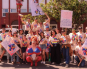 La campagne « Ma langue, ma fierté » du CFQO sera présente dans les défilés de la Fierté à Victoria, Vancouver, Nelson, Edmonton, Calgary, Régina et Winnipeg. &mdash; Photo : Comité FrancoQueer de l'Ouest