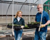 Dans un contexte marqué par le vieillissement de la population et les pénuries de main-d’œuvre, une nouvelle initiative veut répondre aux réalités des francophones vivant en situation linguistique minoritaire. Photo : Greta Hoffman – Pexels &mdash; Photo : Greta Hoffman – Pexels