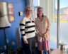 Helen Anne Roberts, conseillère, et Anie Desautels, enseignante de français et d’arts visuels, travaillent au CSSC Mercier. &mdash; Photo : Angélique Bernard