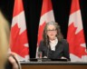 Kelly Burke a déposé son premier rapport annuel en tant que commissaire aux langues officielles.  &mdash; Inès Lombardo - Francopresse 