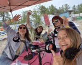 Anne-Marie (en bas à droite) était l’invité de Radio Taïga pour l’émission spéciale de la Saint-Jean, le 24 juin dernier. — Courtoisie Anne-Marie St-Louis