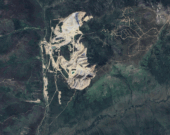 À la suite du terrible accident de la mine Eagle du 24 juin 2024, plus de 200 000 m3 d’eau contaminée ont été traités et rejetés.  — Google Earth
