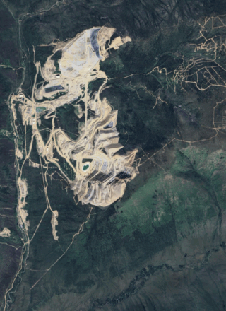À la suite du terrible accident de la mine Eagle du 24 juin 2024, plus de 200 000 m3 d’eau contaminée ont été traités et rejetés.  — Google Earth