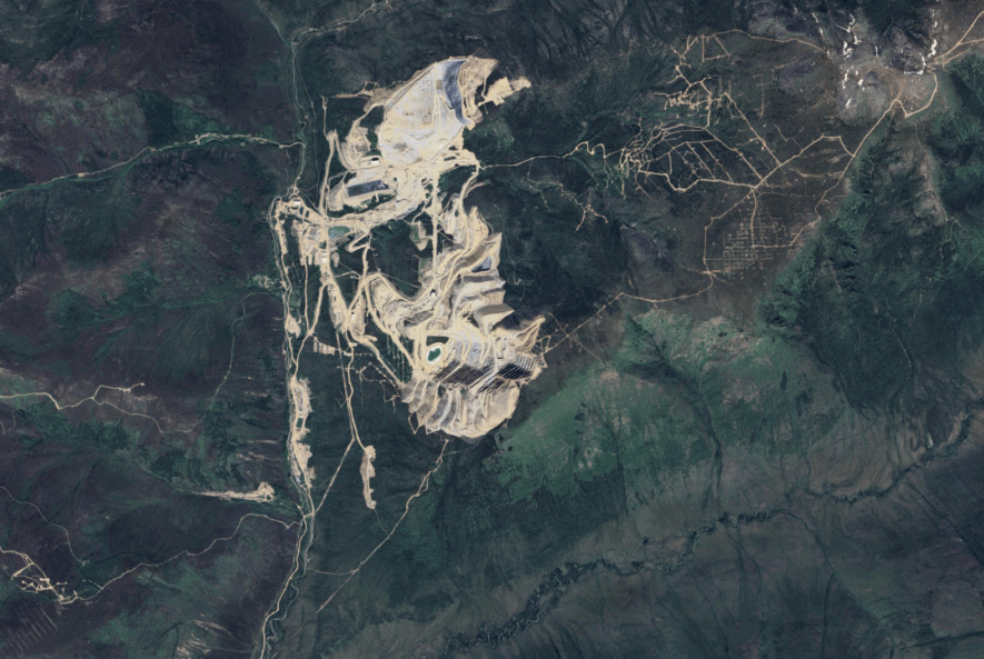 À la suite du terrible accident de la mine Eagle du 24 juin 2024, plus de 200 000 m3 d’eau contaminée ont été traités et rejetés.  — Google Earth