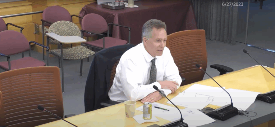 Le commissaire Andrew E Fox a déposé des recommandations supplémentaires pour la révision de la Loi sur l’accès à l’information et la protection de la vie privée. — Courtoisie GTNO