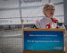 Lucy Kuptana, ministre responsable d’Habitation TNO, salue un projet qui doit offrir 98 nouveaux logements durables et accessibles dans neuf communautés.  — Photo Cristiano Pereira