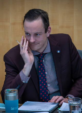 « Les Franco-Ténois ont un droit constitutionnel à une éducation en français, langue première, dans leur communauté d’origine », a déclaré Kieron Testart à l’Assemblée législative. &mdash; Photo Cristiano Pereira