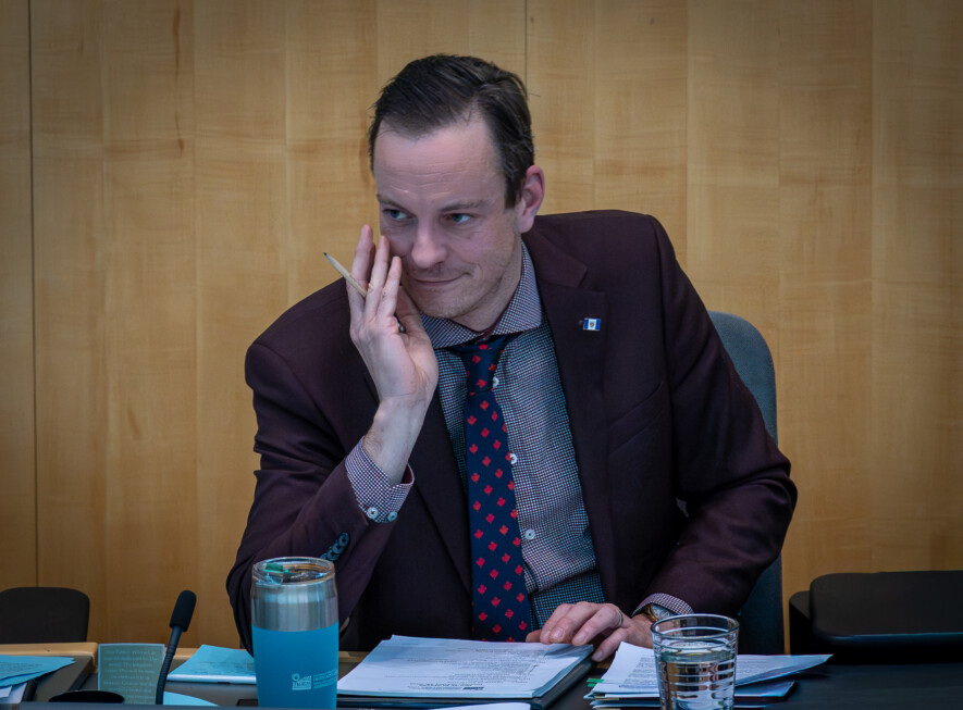 « Les Franco-Ténois ont un droit constitutionnel à une éducation en français, langue première, dans leur communauté d’origine », a déclaré Kieron Testart à l’Assemblée législative. — Photo Cristiano Pereira