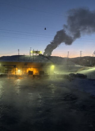 La compagnie Yukon Energy a procédé à une vérification des installations hydroélectriques immédiatement après le séisme. Aucun dommage n’a été constaté.  &mdash; Photo Nelly Guidici