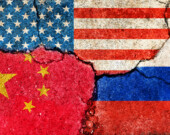 Pour Mathieu Landriault, professeur associé à l’École nationale d’administration publique et directeur de l’Observatoire de la politique et la sécurité de l’Arctique, « les menaces hybrides (comme des campagnes de désinformation, des cyberattaques) sont présentes, mais dire que la Russie va débarquer demain matin pour envahir l’Arctique canadien et l’occuper, ça, c’est un énorme saut conceptuel qu’il faut éviter de faire ». &mdash; iStock/Barks_japan