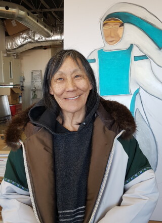 Les pratiques artistiques de Janet Nungnik incluent la broderie et le perlage sur lainage feutré. &mdash; Courtoisie Robert Kardosh