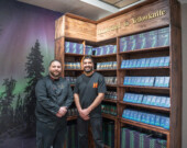 Yassine Riahu et Hamza El Ghazlani ont ouvert leur propre boutique à Yellowknife, un an après les débuts de North Chocolate. &mdash; (Photo Cristiano Pereira)