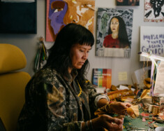 Melaw Nakehk’o fait partie de la liste préliminaire du prix d’art contemporain Sobey.

 &mdash; (Pat Ken)