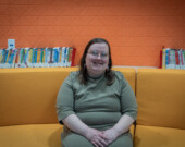 Gabrielle Samson, enseignante de 4e et 5e année à l’École Įtłʼǫ̀, a été nommée « Leader de l’année en éducation française » par Canadian Parents for French.  &mdash; Photo Cristiano Pereira