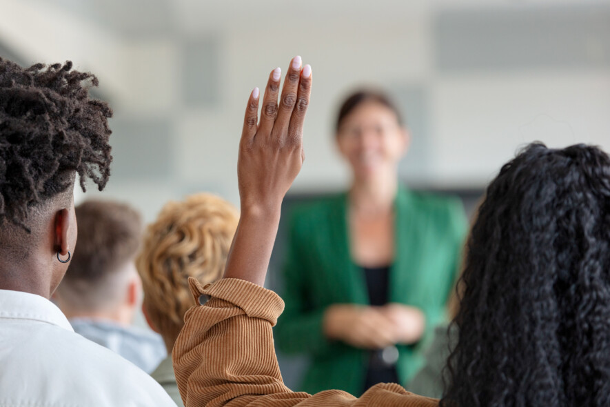 Rendez-vous les 3 et 4 juin prochains à l’hôtel Explorer de Yellowknife pour le Sommet panterritorial sur l’apprentissage dans le Nord canadien. &mdash; Photo izusek/iStock