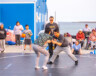 La 3e édition du tournoi annuel de lutte inuite d’Ulukhaktok a réuni de nombreuses personnes de la communauté. 
 &mdash; (Courtoisie Monique Smith)