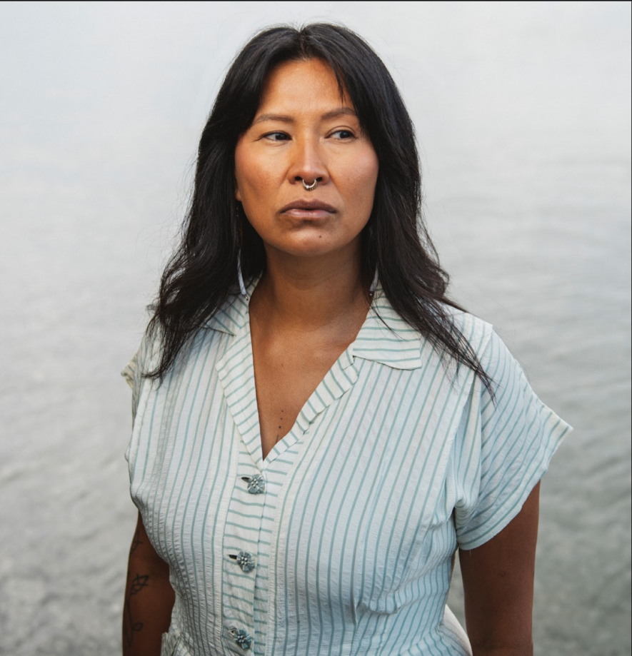 Melaw Nakehk’o, originaire de la Première Nation Łı́ı́dlı̨ı̨ Kų́ę́, est finaliste pour la région circumpolaire du Prix Sobey. 
 &mdash; (Courtoisie Angela Gzowski)