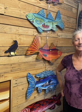Diane Boudreau a profité de la rentrée de la Maison Bleue pour exposer certaines de ses œuvres dans le cadre d’une exposition. &mdash; Archives Aline Essombe