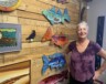 Diane Boudreau a profité de la rentrée de la Maison Bleue pour exposer certaines de ses œuvres dans le cadre d’une exposition. &mdash; Archives Aline Essombe