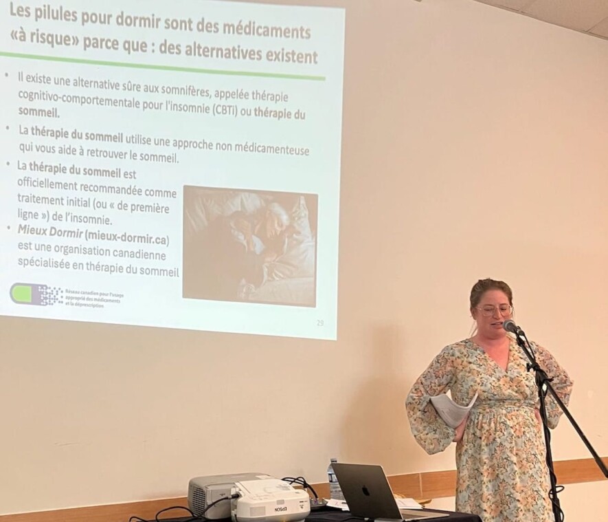 Le Réseau canadien pour l’usage approprié des médicaments et la déprescription (ReCAD) a offert un atelier présenté par Christine Boudreau lors de Vivre actif. Photo : Courtoisie  