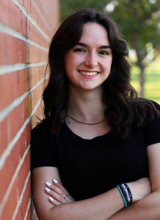 Les six jeunes journalistes qui ont décidé d'écrire dans le Franco, (de Haut en bas et de gauche à droite), Enoch Akassou, Kristy Murangwa, Ryan Koffi, Sasha Berger, Mahamat Alifei, Ojong Tabot. Photos Courtoisie - CSCN  