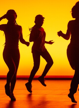 Pour favoriser l’intégration au sein des communautés francophones, certaines initiatives misent sur l’art et la culture. Photo : Bennett Malcolmson  