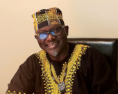 Coordonnateur des projets au sein de l’AJFAS, Robert Suraki estime que le Répertoire entreprises des Noirs francophones en Alberta continuera d’être enrichi au fil des mois. &mdash; Crédit : gracieuseté