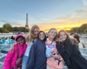 Étudiants en voyage &mdash; Crédits: Lycée international de Calgary