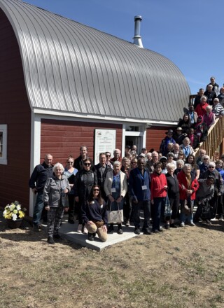 Une quarantaine de membres de la FAFA ainsi qu'une vingtaine d'aînés de Saint-Paul ont visité l'économusée La Grange. &mdash; Crédit: Virgine Dallaire
