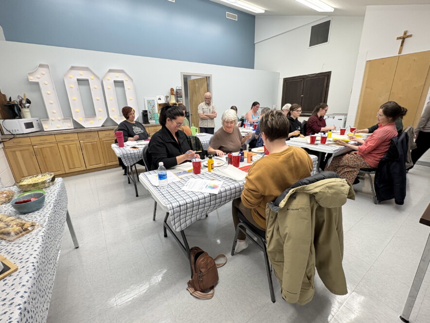 Atelier du projet Mosaïque à l’ACFA de Saint Paul (ACFA) &mdash; Crédit : Courtoisie
